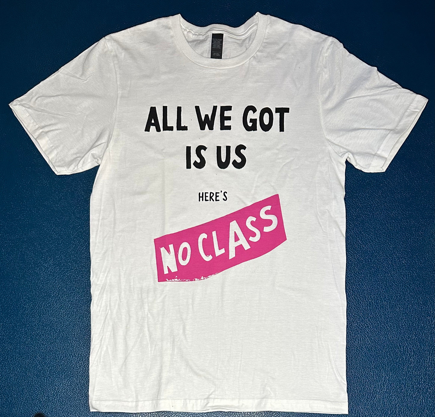 All We Got Is Us. Vit