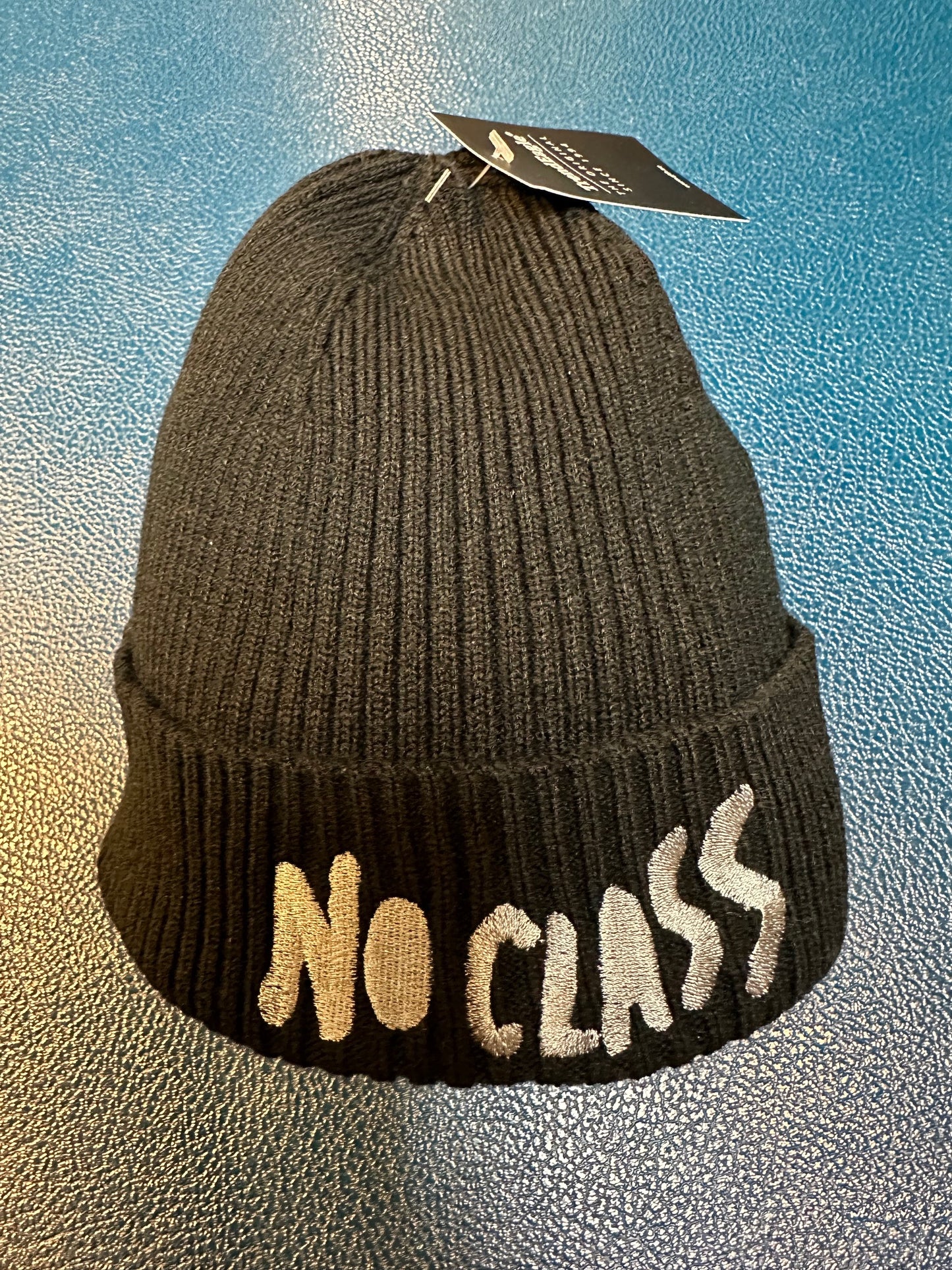 No Class Sotarmössa